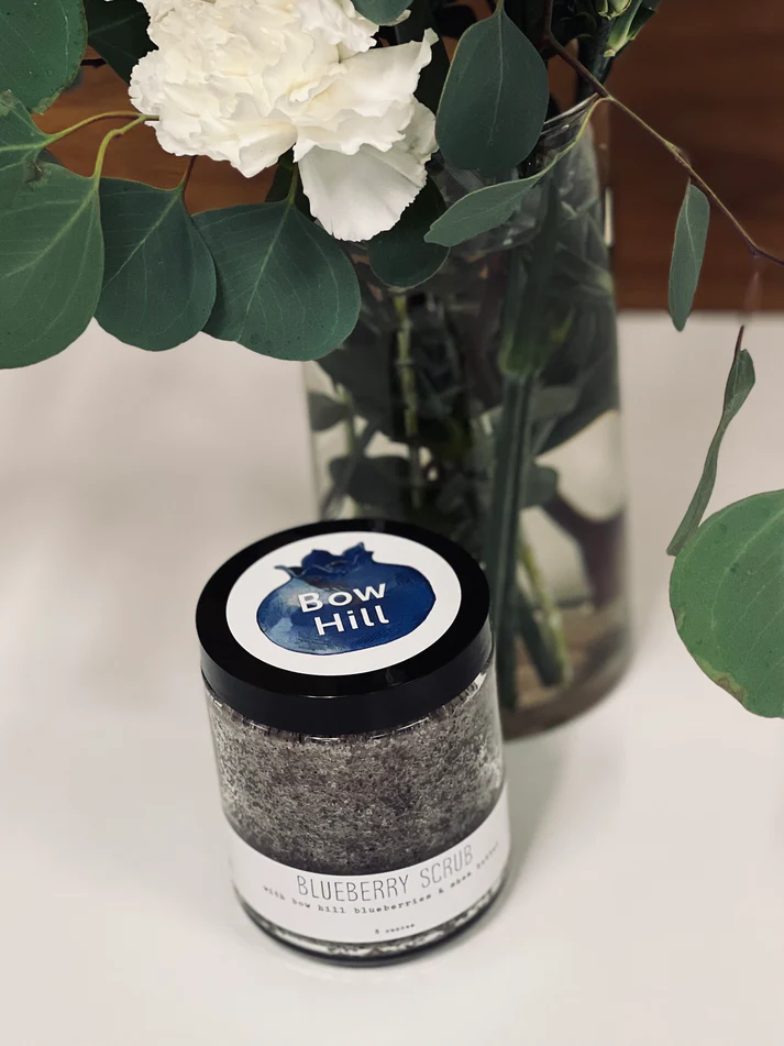 Body Scrub, Bow Hill Blueberry - 8 oz - Image 2