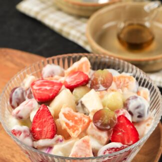 Assorted Fruit Salad Bag with Honey Yogurt